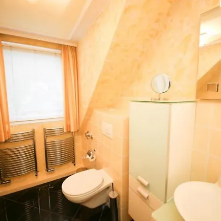 Ocean Pearl Apartment *